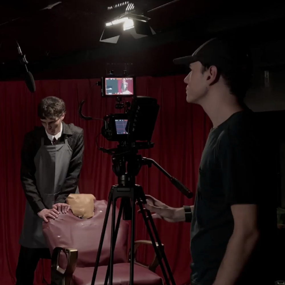 Behind-the-scenes of sweeney vs sherlock